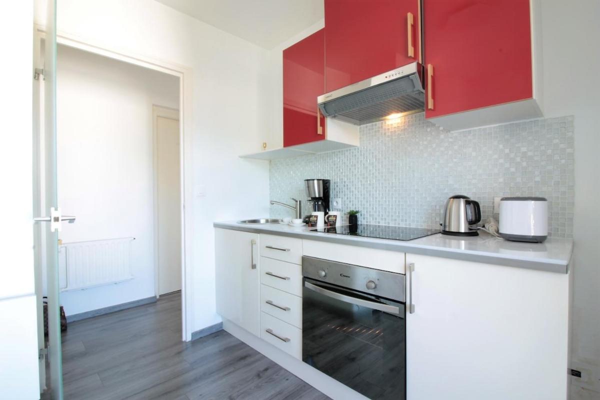 Mont Royal Balcon Et Piscine Apartment Annecy Ngoại thất bức ảnh