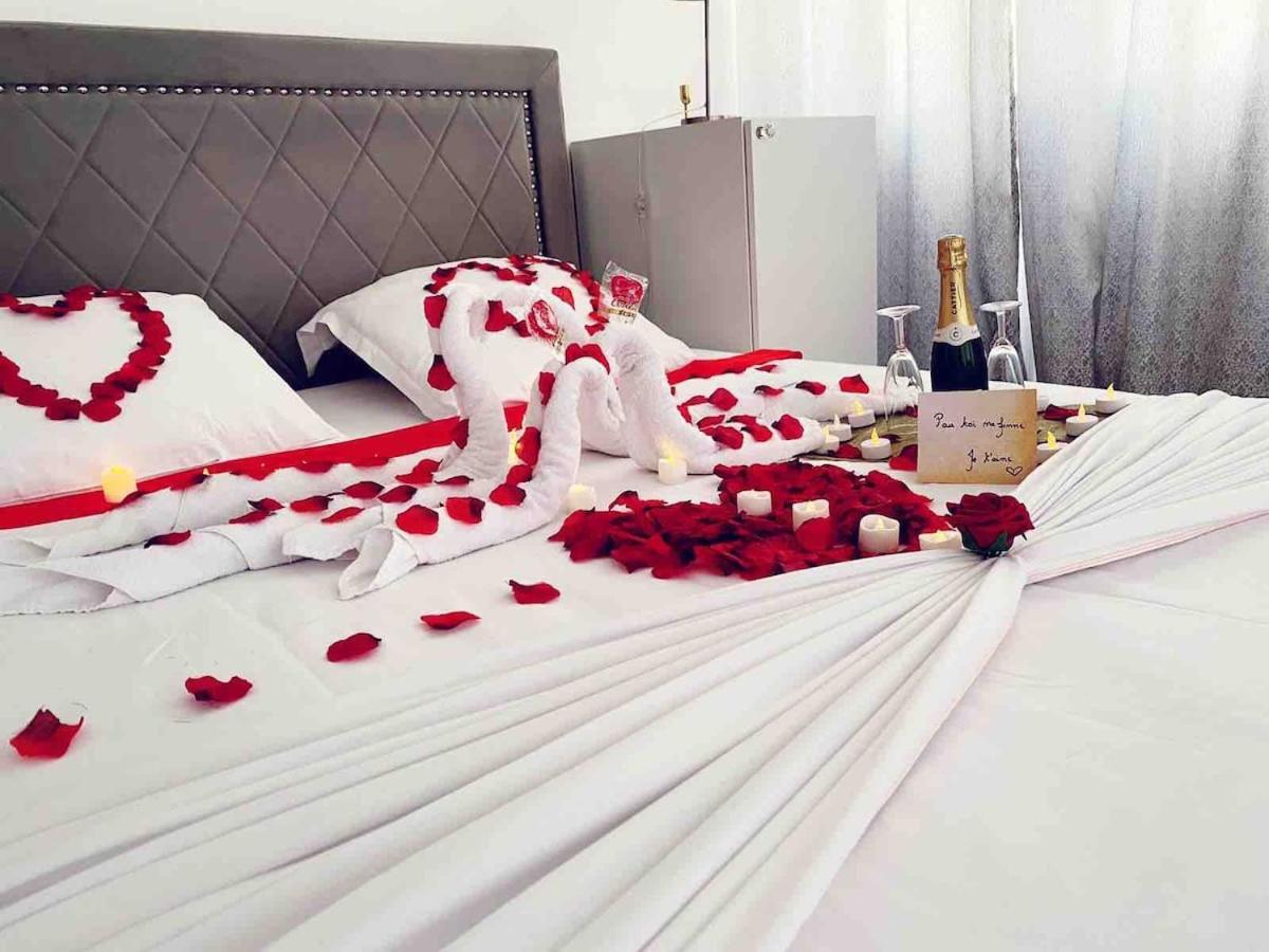 Mont Royal Balcon Et Piscine Apartment Annecy Ngoại thất bức ảnh