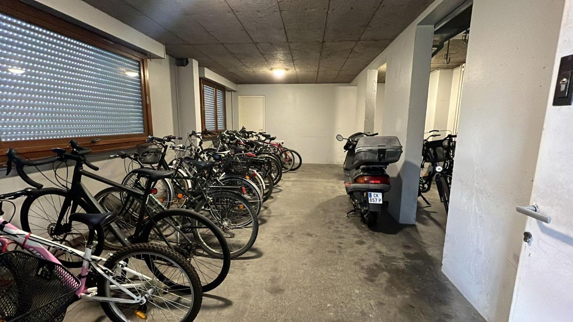 Mont Royal Balcon Et Piscine Apartment Annecy Ngoại thất bức ảnh